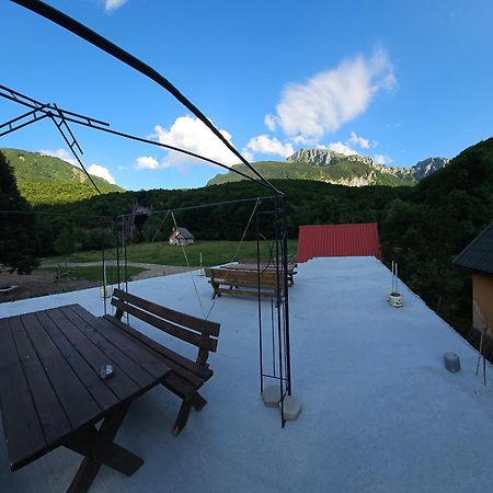 Ekoo Katun Jezerca Villa Vuthaj Exterior foto