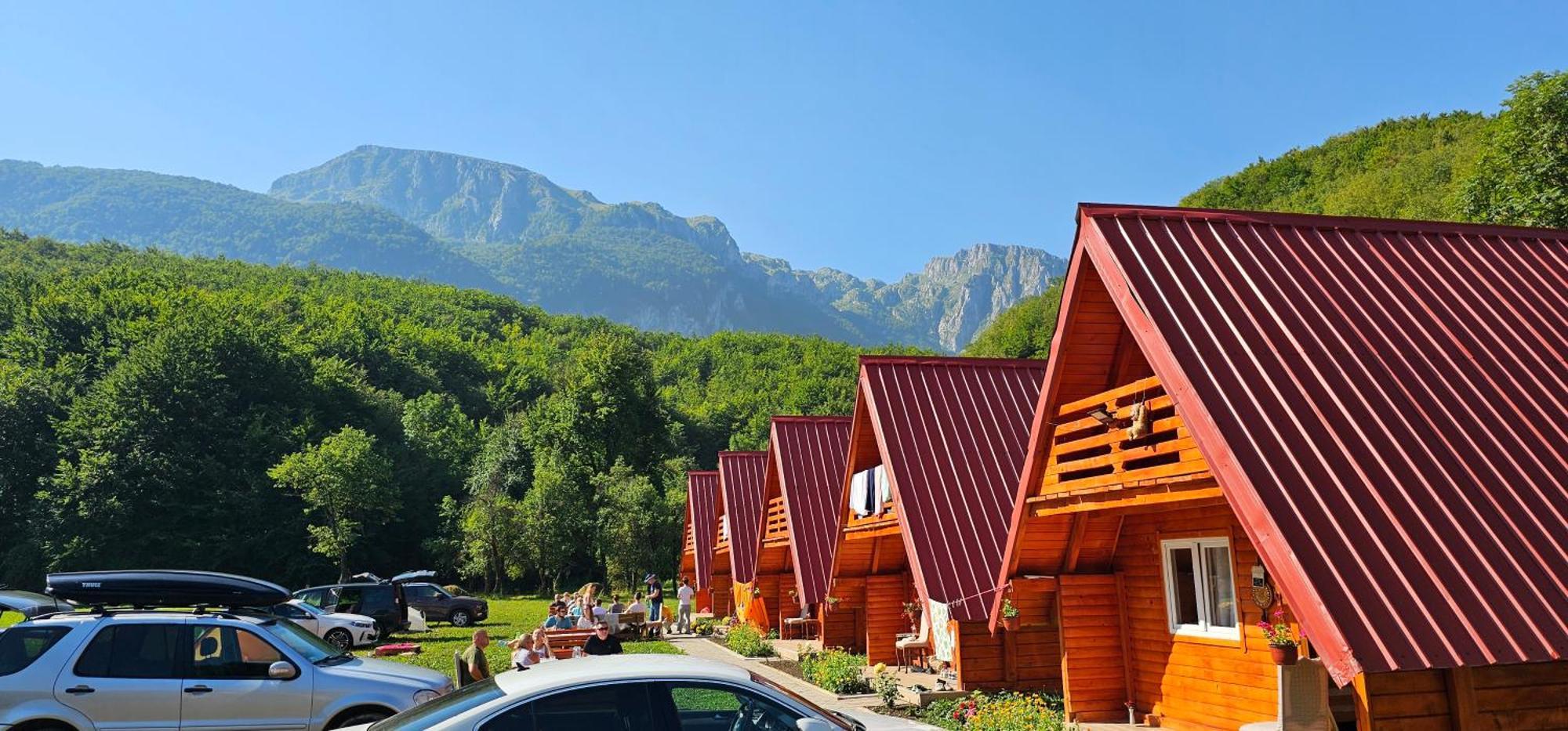 Ekoo Katun Jezerca Villa Vuthaj Exterior foto