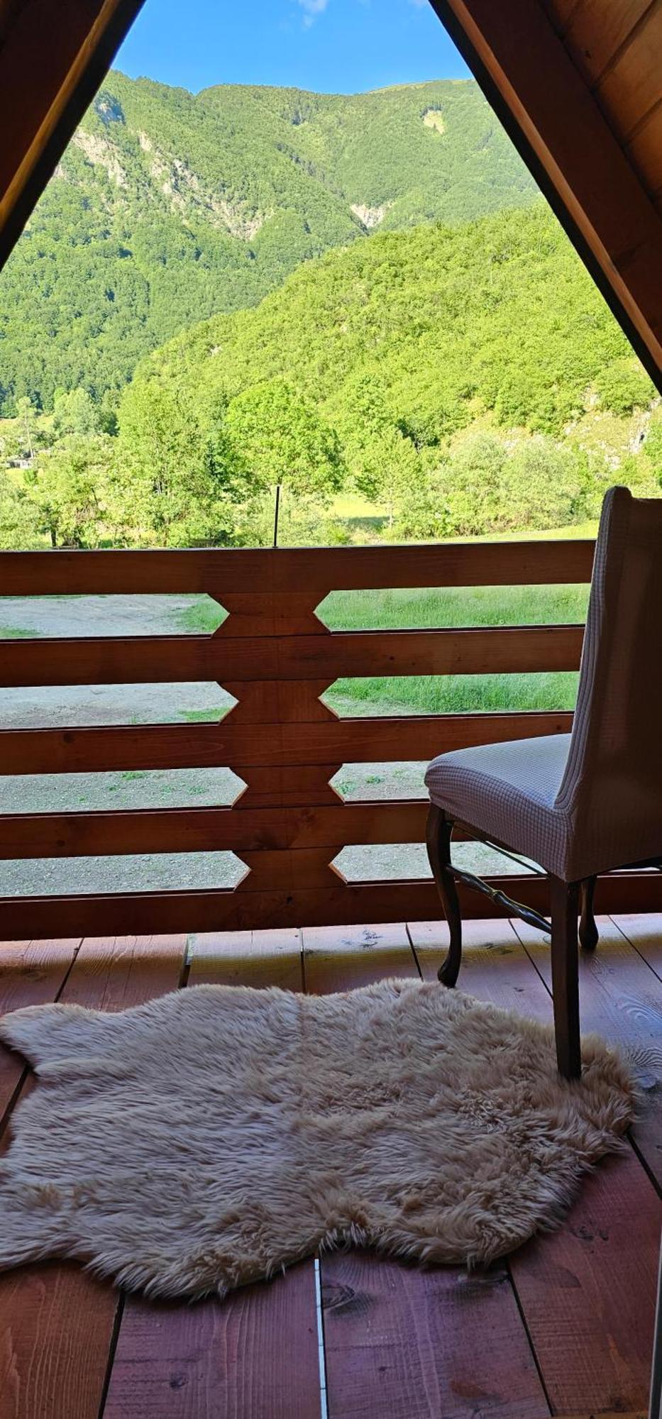 Ekoo Katun Jezerca Villa Vuthaj Exterior foto